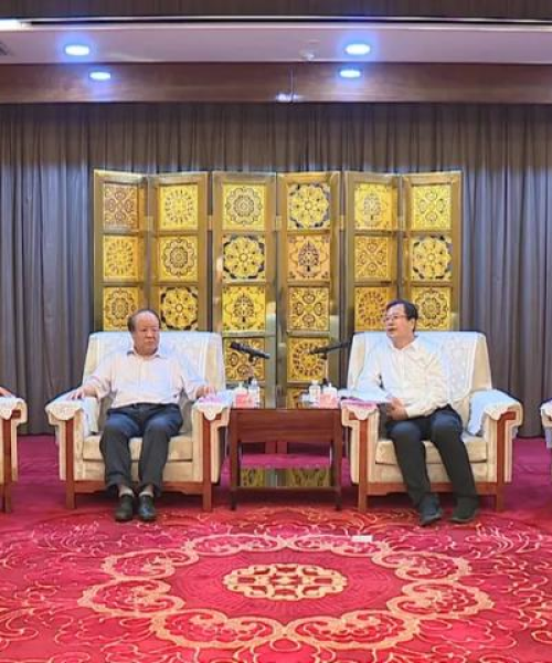 煤矿行业新闻头条——中国煤矿业在变革中稳步前行（XXXX年最新报道）